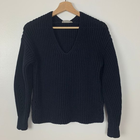 Everlane Dark Navy Texture Cotton V-Neck Sweater - Picture 1 of 7